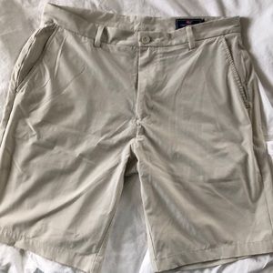 Vineyard Vines Breaker Short
